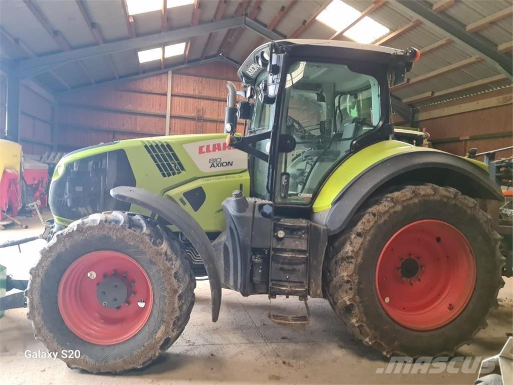 CLAAS Axion 810 Трактори