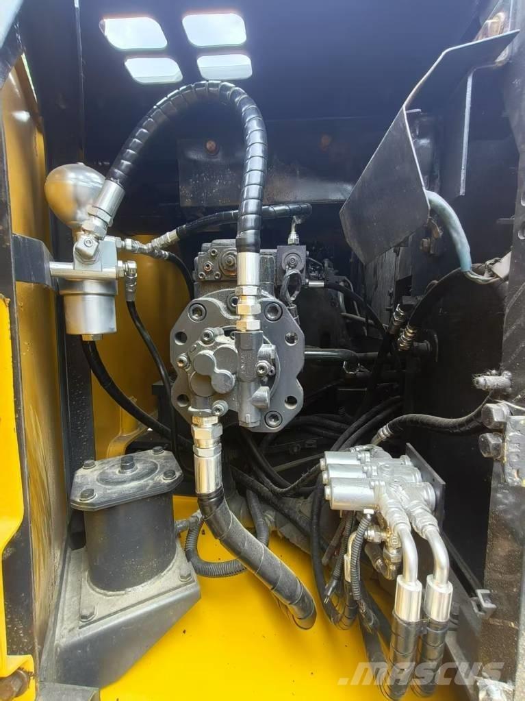 Sumitomo SH120 Верижен екскаватор
