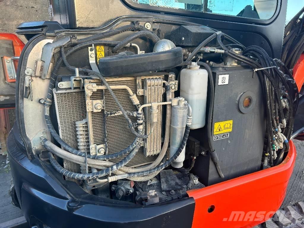 Kubota U 36-4 Мини екскаватори < 7 т