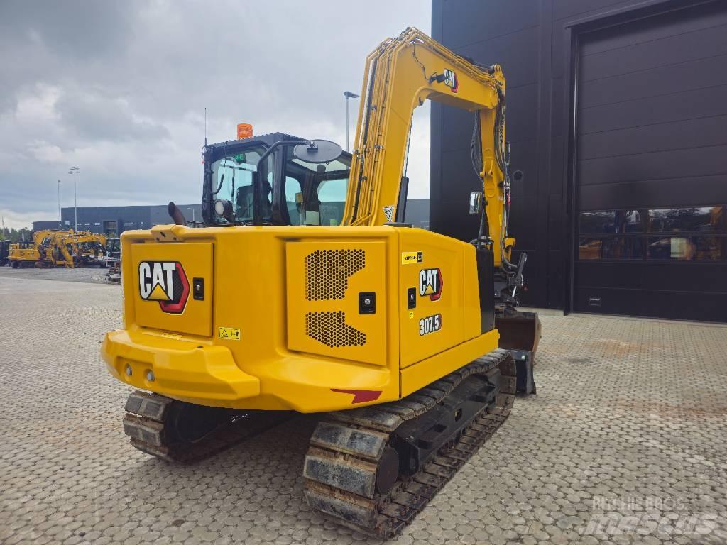 CAT 307.5 Средни екскаватори 7т - 12т
