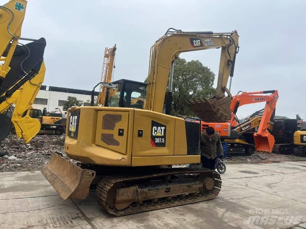 CAT 307.5 Средни екскаватори 7т - 12т