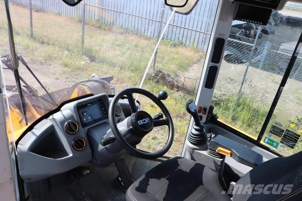 JCB 427 a5 zx Колесни товарачи