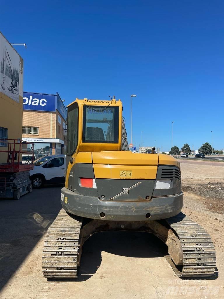 Volvo ECR 88 Средни екскаватори 7т - 12т