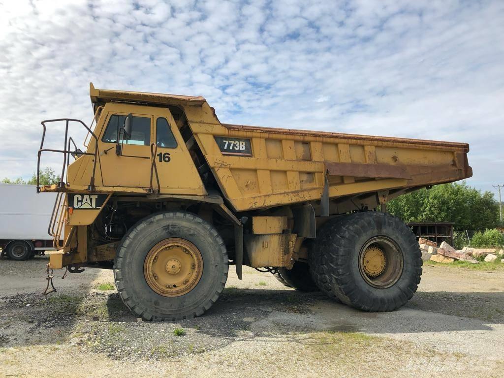 CAT 773 B Твърди самосвали
