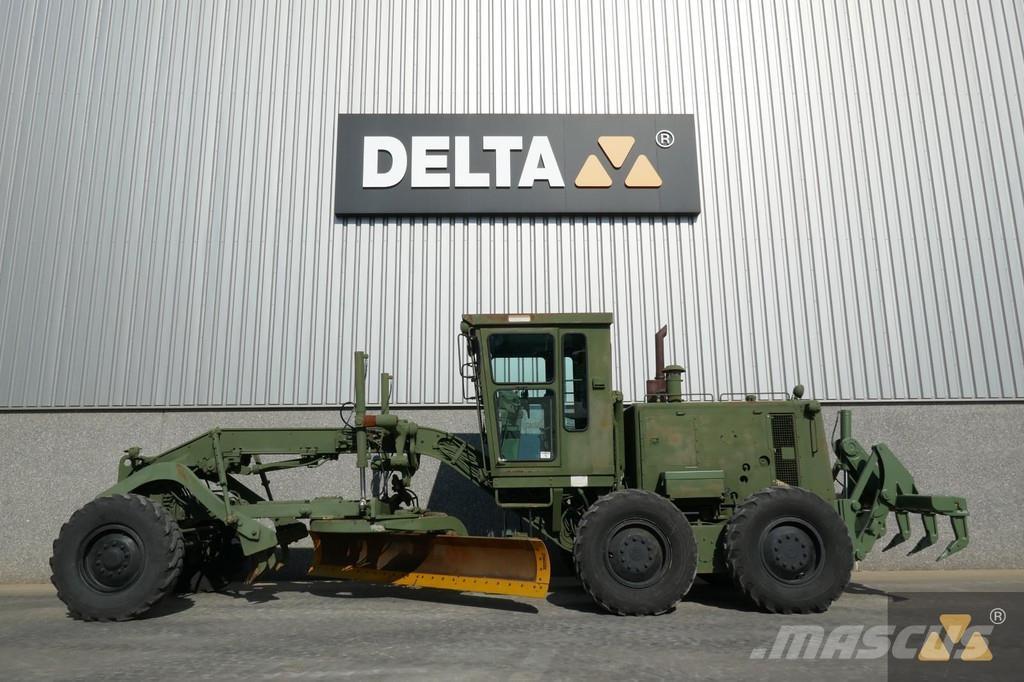 CAT 130G Ex-army Грейдери