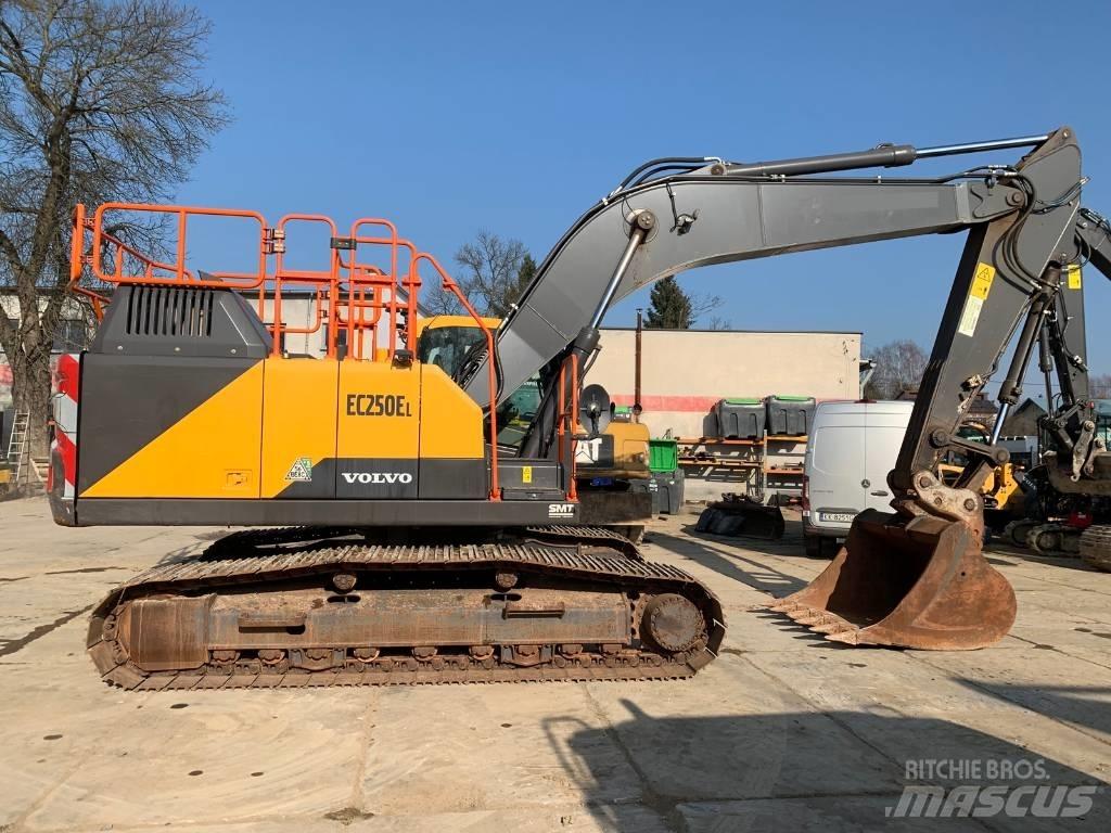 Volvo EC 250 EL Верижен екскаватор