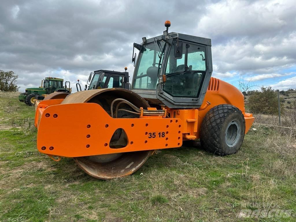 Hamm 3518 Еднобарабанни ролки
