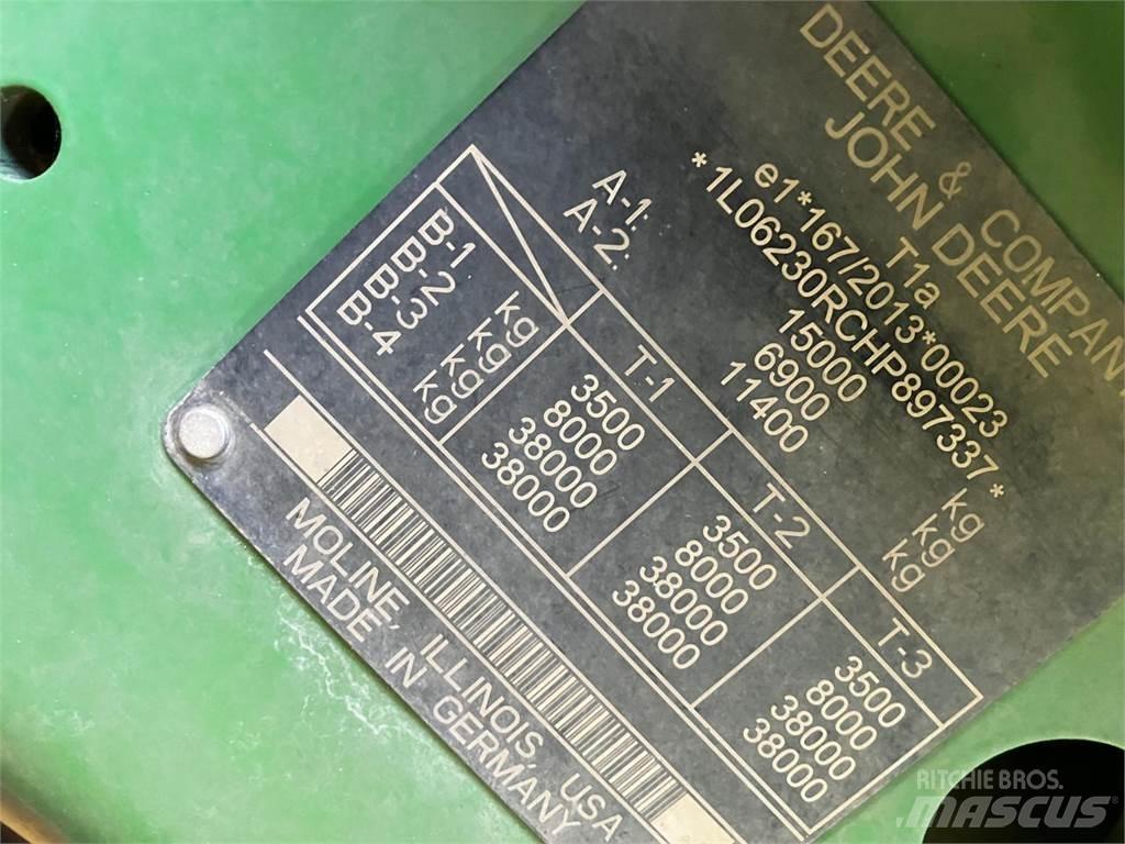 John Deere 6230R Трактори