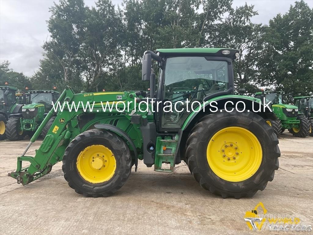 John Deere 6130 R Трактори