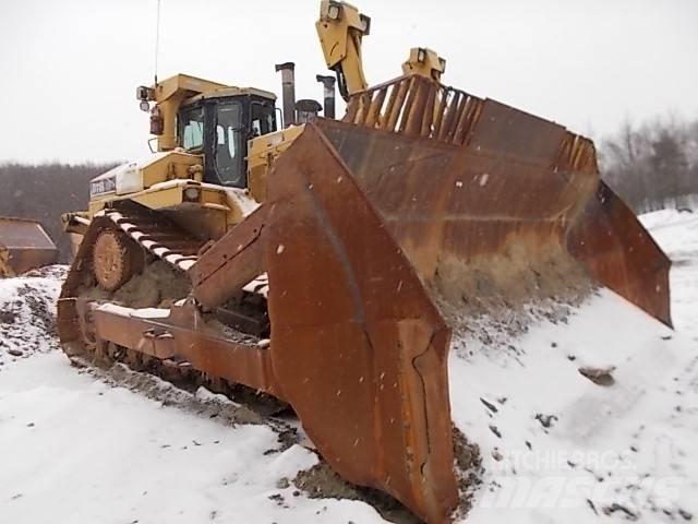 CAT D11R Верижни булдозери
