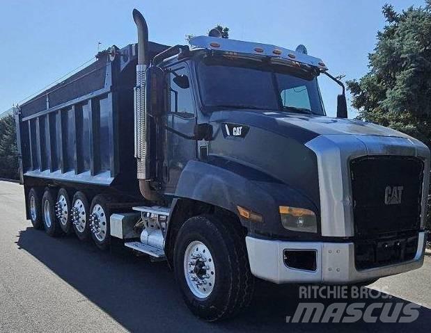 CAT CT 660 Самосвал