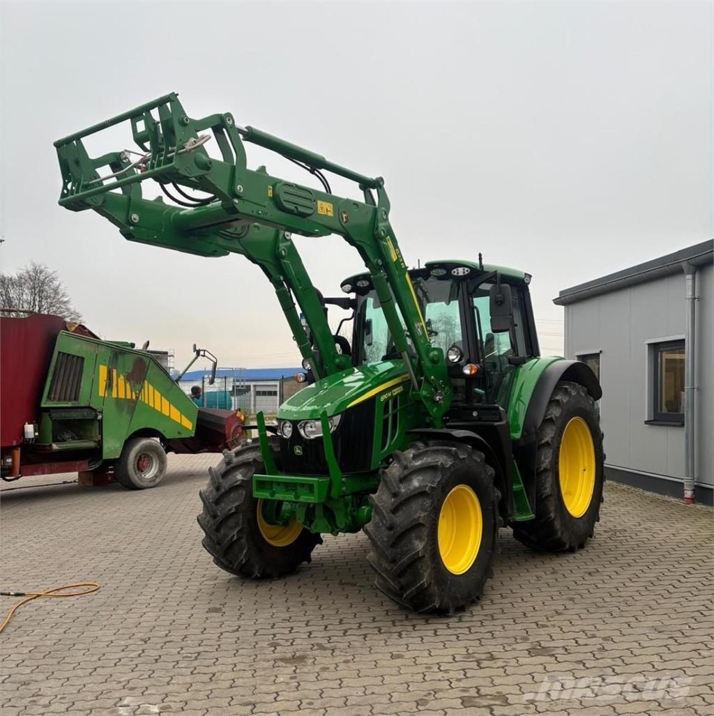 John Deere 6110M Трактори