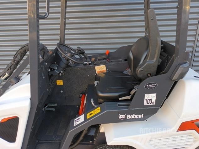 Bobcat l23 Мини товарачи