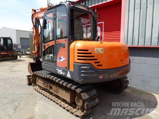 Doosan Solar 75 V Средни екскаватори 7т - 12т
