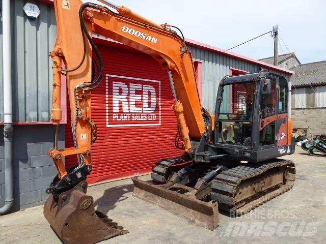 Doosan Solar 75 V Средни екскаватори 7т - 12т