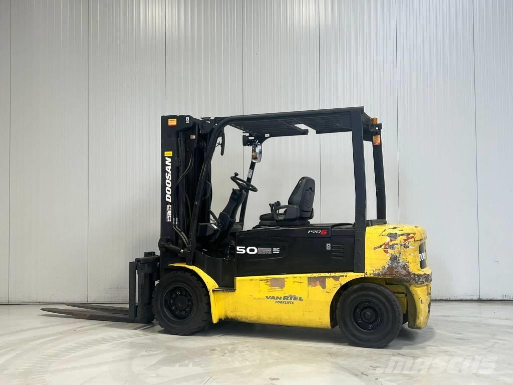 Doosan B50X-5 Електрически вилични кари-повдигачи