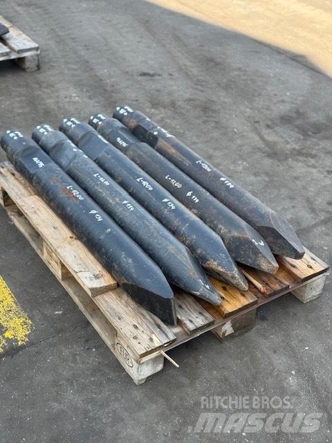 CAT grot 135 mm nowy Чукове/Раздробители
