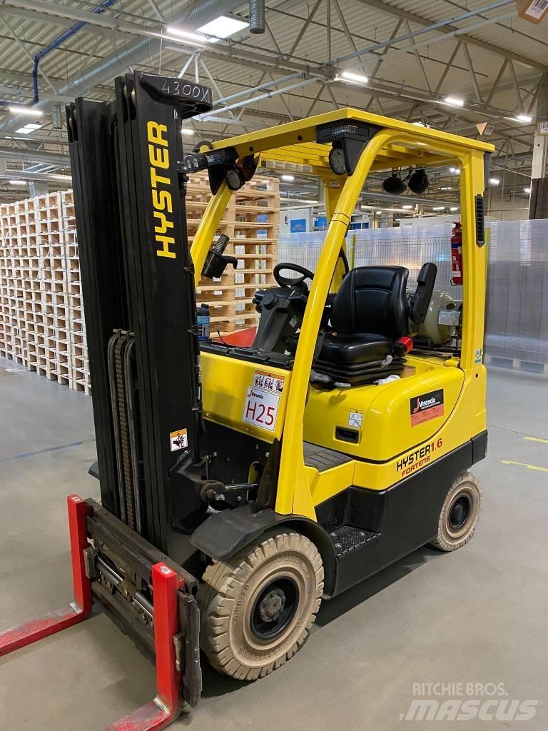 Hyster H1.6FT Камиони с АГУ
