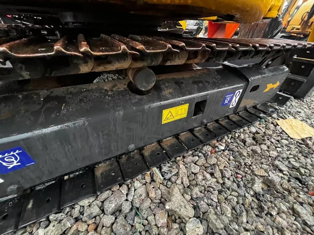 Komatsu PC 35 MR Мини екскаватори < 7 т