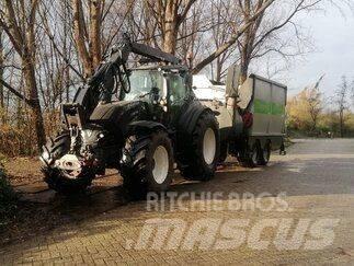 Valtra T 214 D Трактори