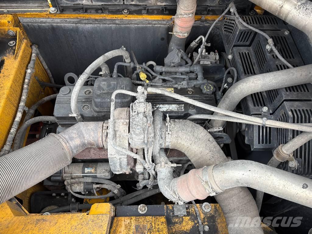 LiuGong CLG933E Верижен екскаватор