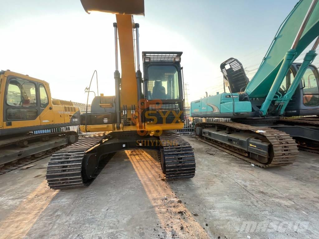 CAT 320 D Верижен екскаватор