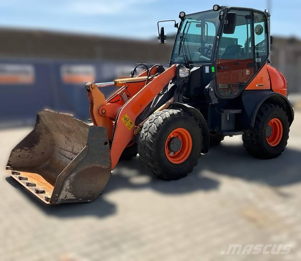 Komatsu WA 80-6 Колесни товарачи