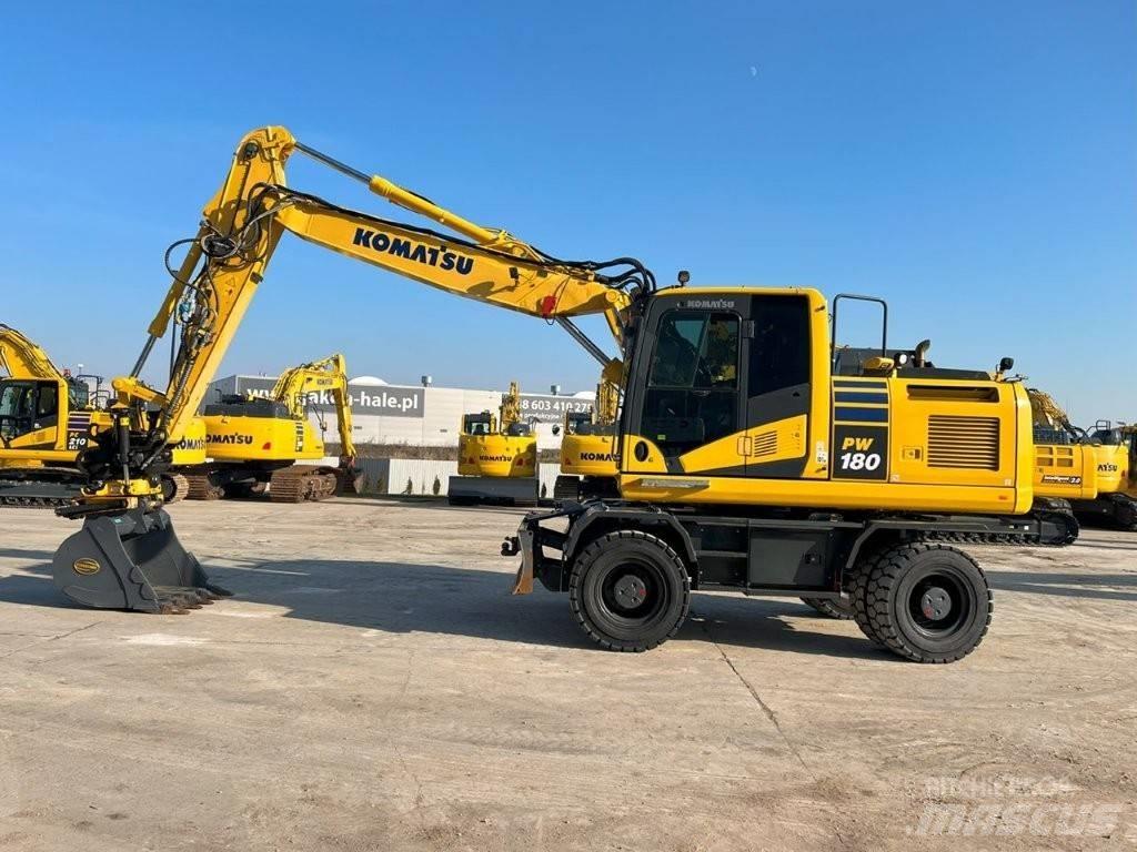 Komatsu PW 180-11 Колесни екскаватори