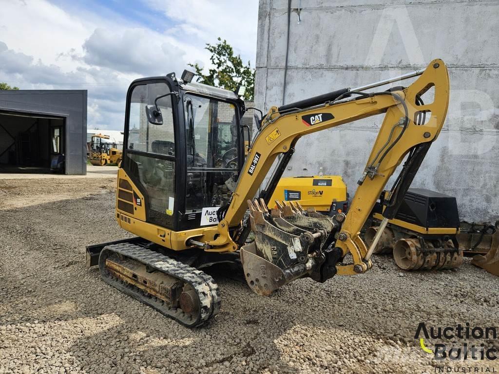 CAT 302.4 D Мини екскаватори < 7 т