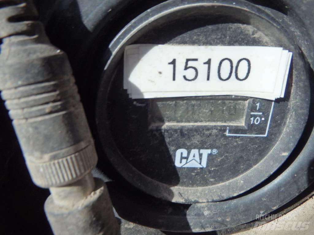 CAT M 313 C 4x4 Колесни екскаватори