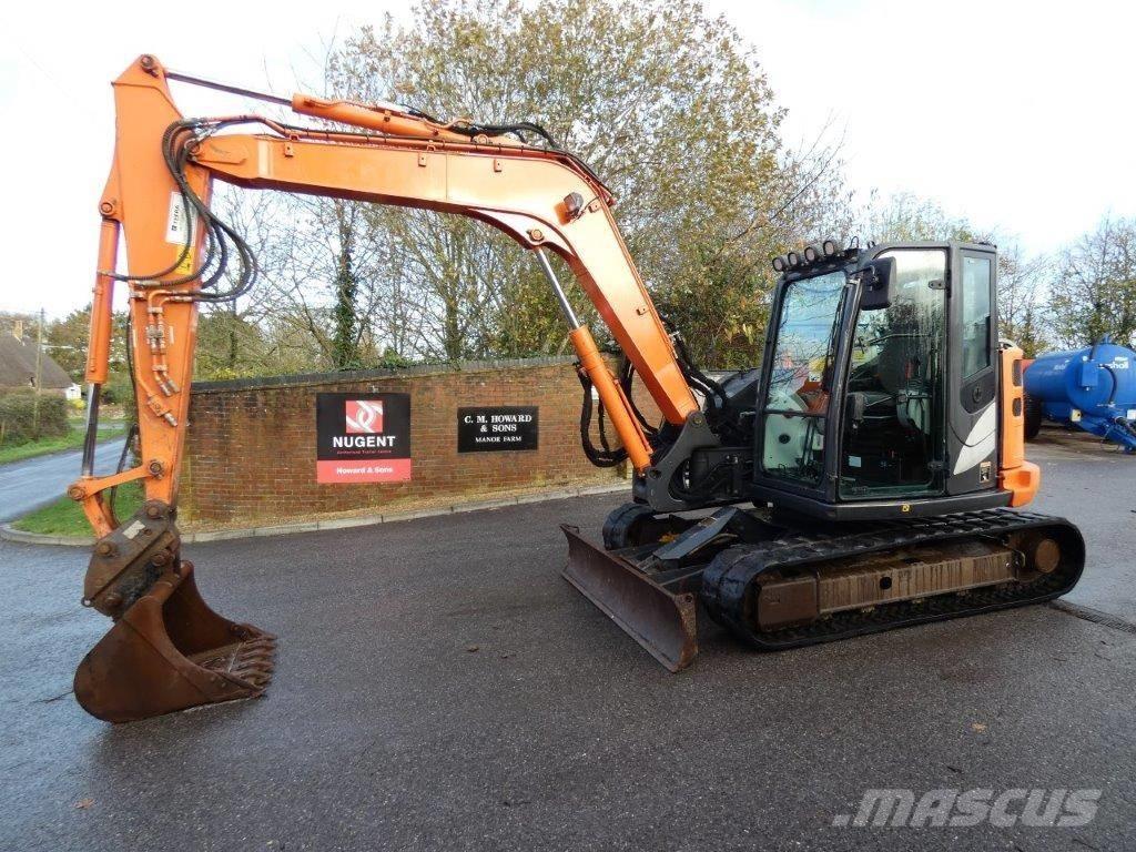 Hitachi 85 Zaxis USB Средни екскаватори 7т - 12т