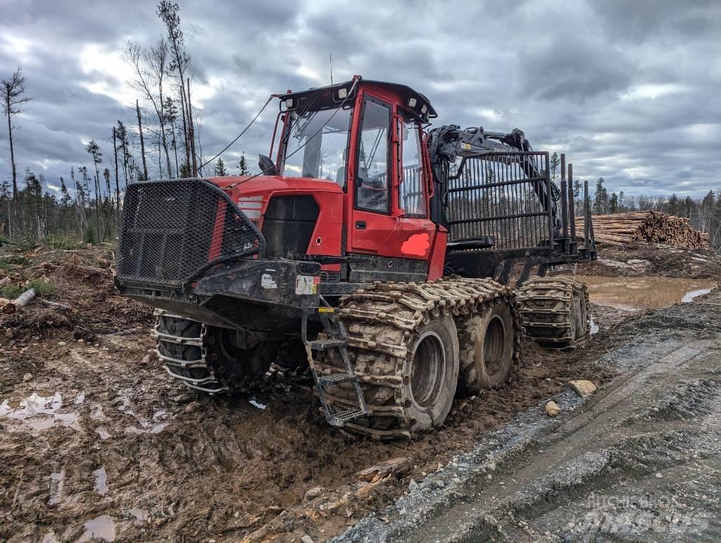 Komatsu 895 Форуардери