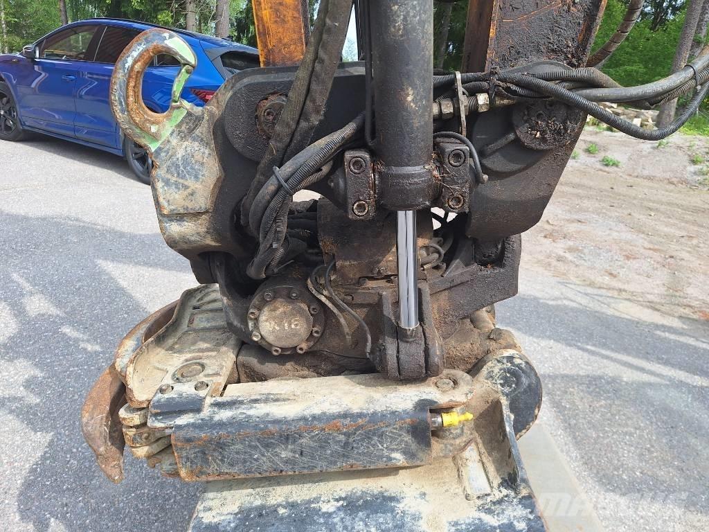 JCB JZ 140 LC Верижен екскаватор