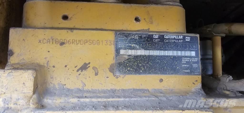 CAT D 6 R III Верижни булдозери
