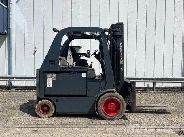 Carer Z70KN Електрически вилични кари-повдигачи