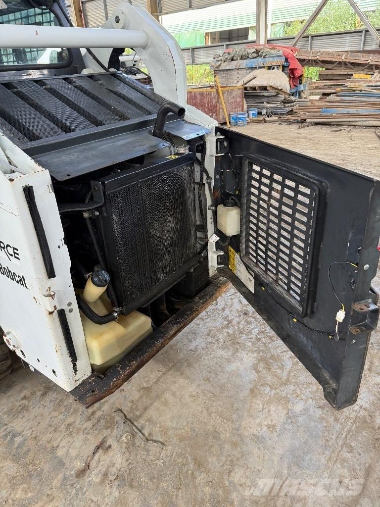 Bobcat S 18 Мини товарачи
