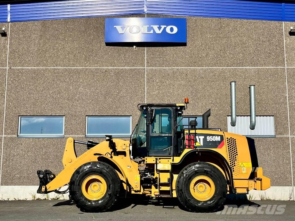 CAT 950 M Колесни товарачи