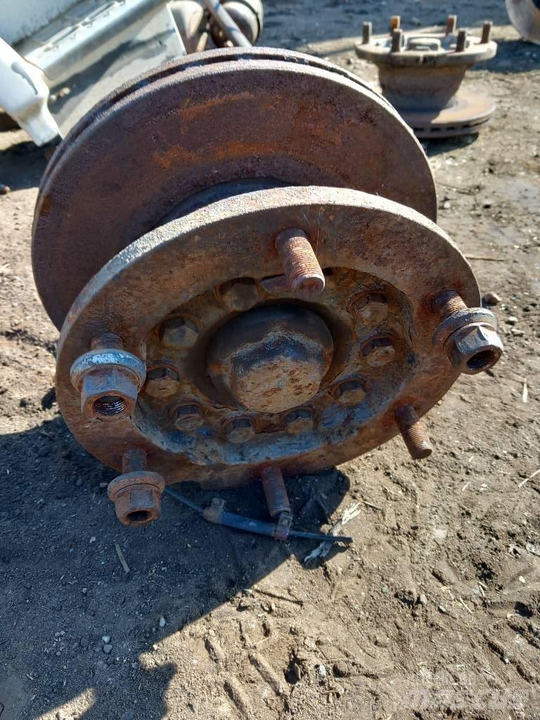 MAN TGX   81443010185 Оси