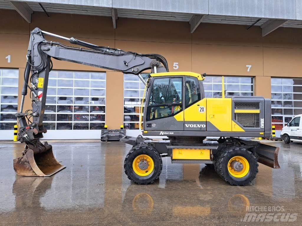 Volvo EW180E Колесни екскаватори