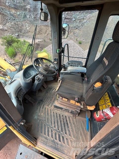 Komatsu WA 500-6 Колесни товарачи