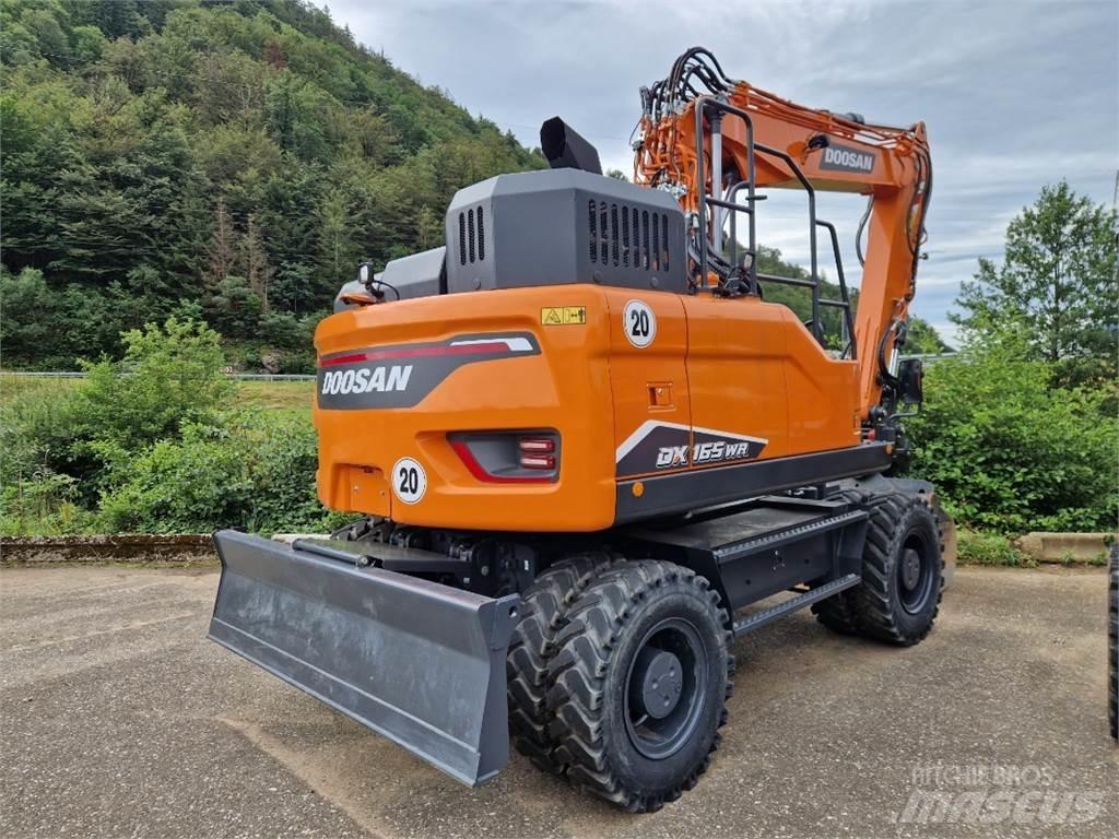 Doosan DX165WR-7 Колесни екскаватори