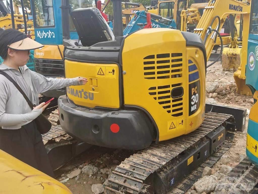 Komatsu PC 30 Мини екскаватори < 7 т