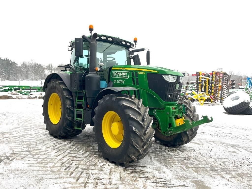 John Deere 6250 R Трактори