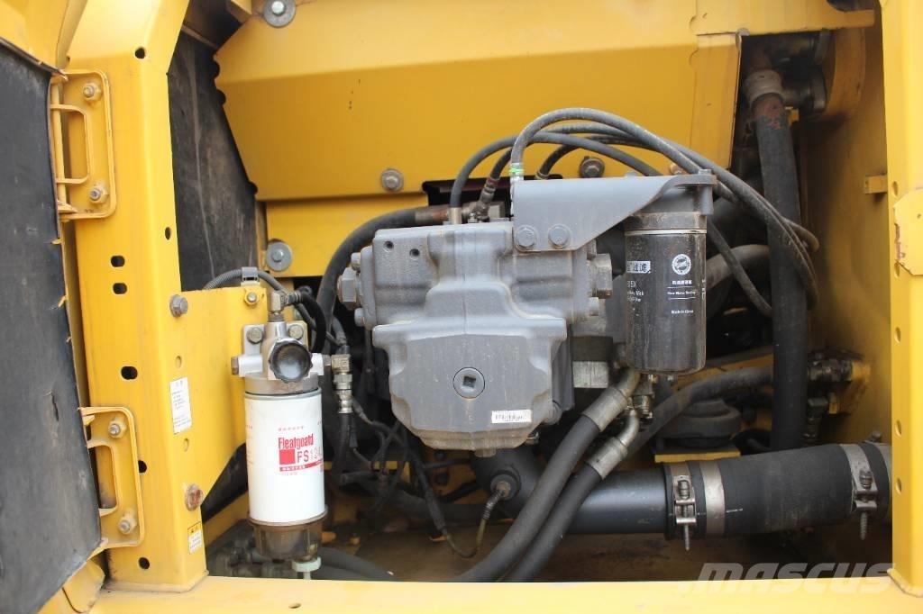 Komatsu PC 240 LC-8 Верижен екскаватор