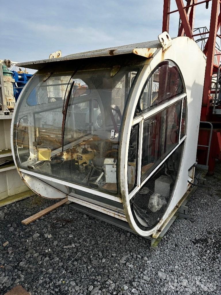 Yongmao ST5515B-6T Мачтови кранове