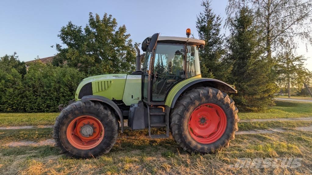 CLAAS Ares 697 ATZ Трактори