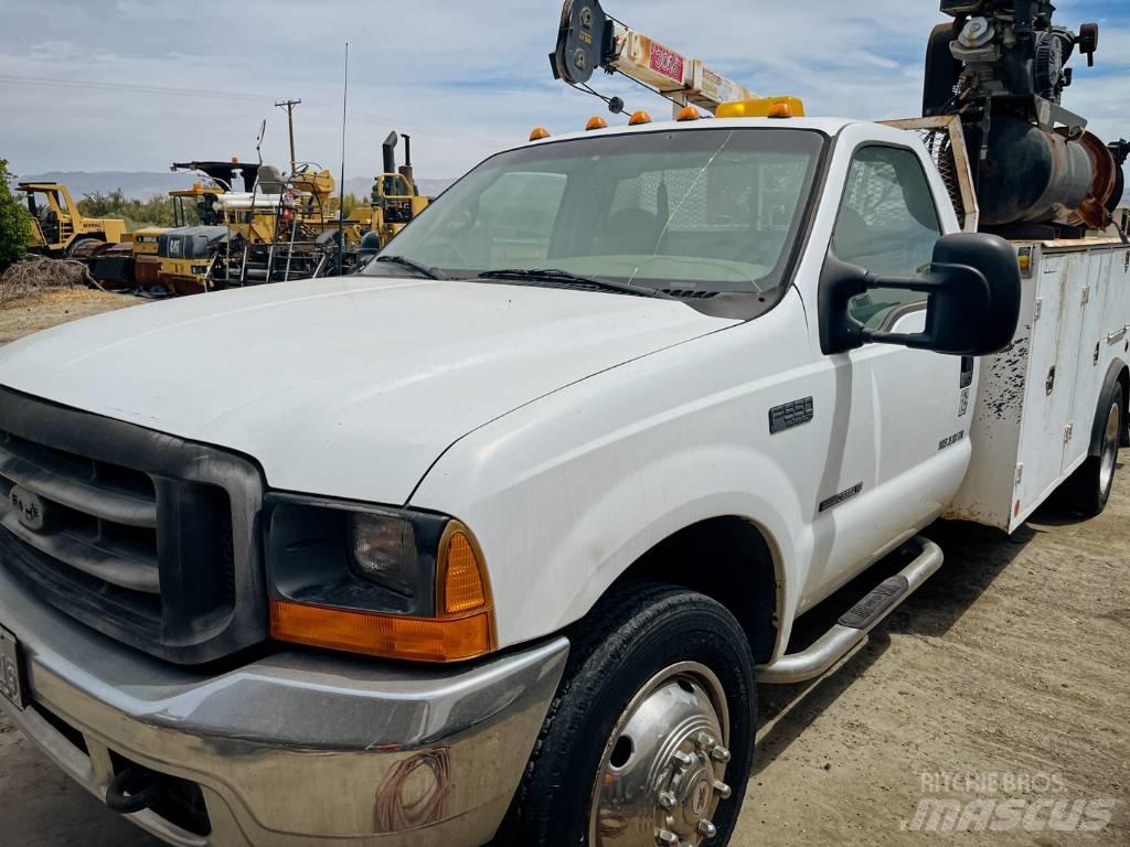Ford F 550 SD Общински/универсални превозни средства
