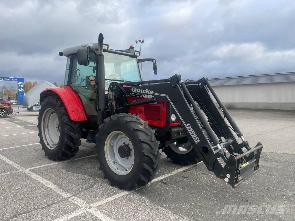 Massey Ferguson 5460 Трактори