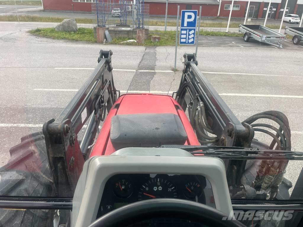 Massey Ferguson 5460 Трактори