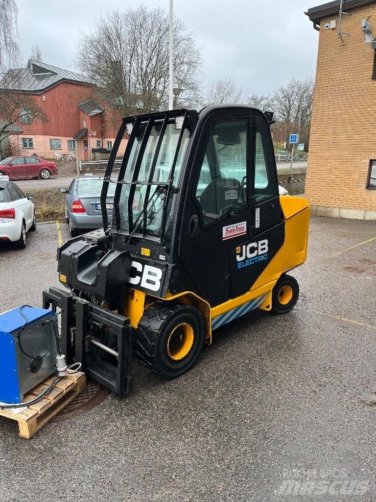 JCB TLT30-19E Електрически вилични кари-повдигачи